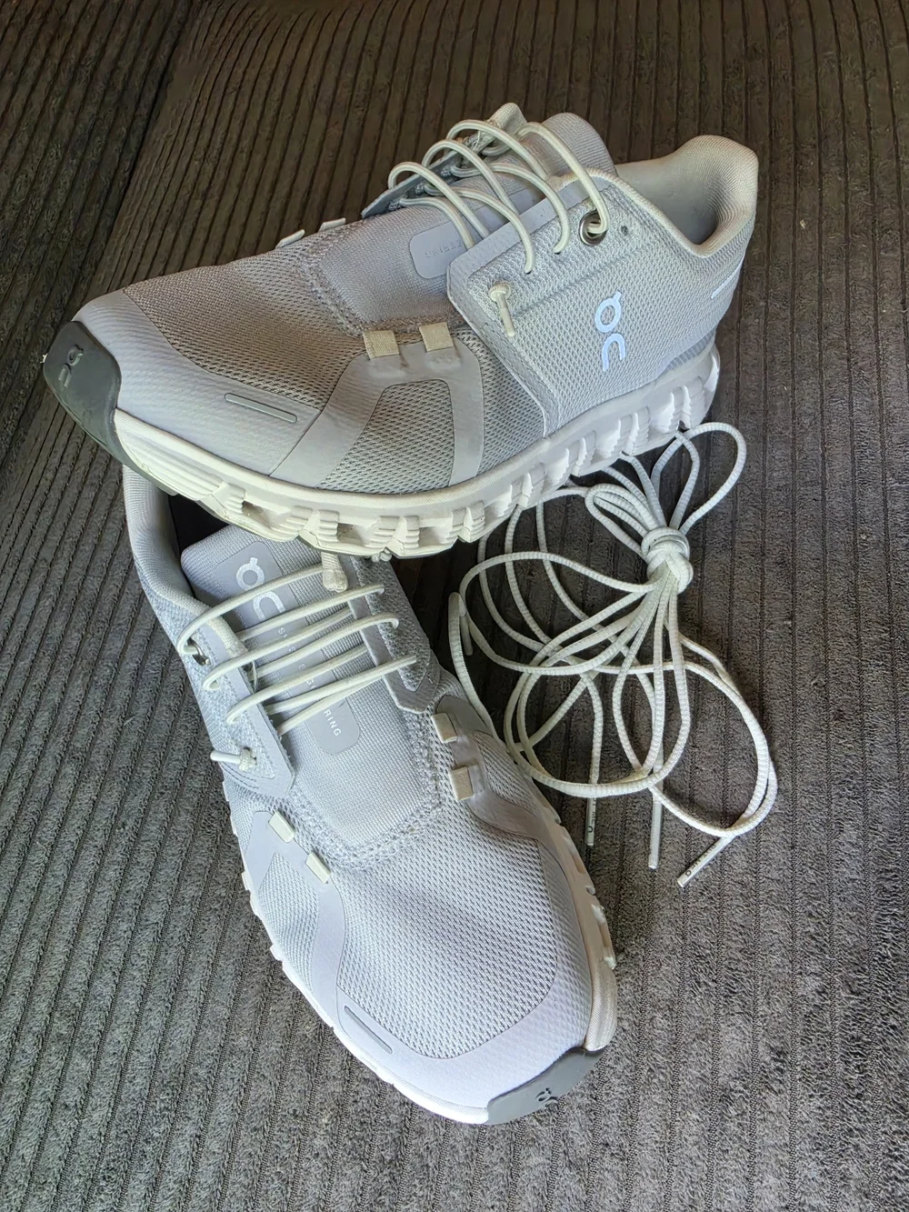 Womens OnCloud 6 lifesyle Shoes